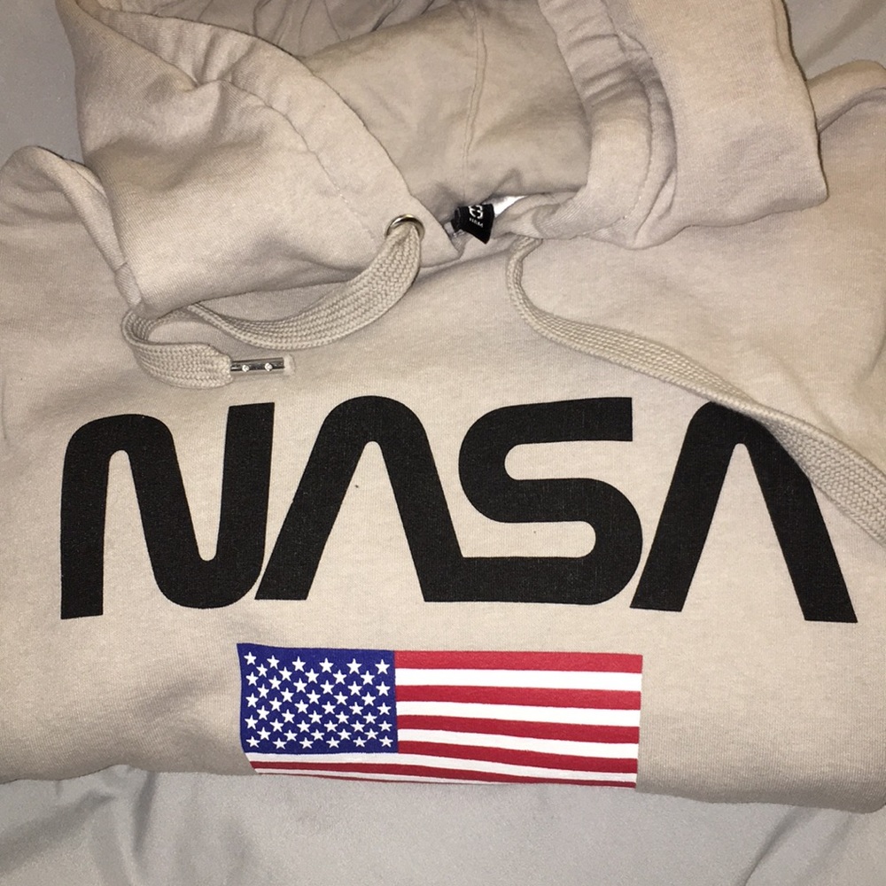 Tan Cropped Sweatshirt with Hoodie